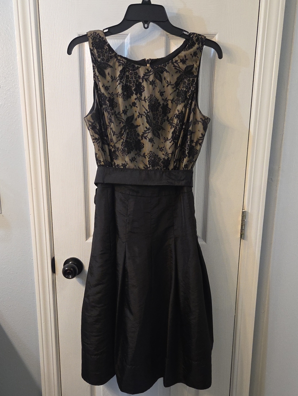 Evan Picone Black Lace Midi Dress